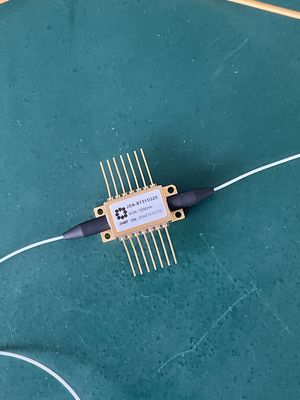 Janhoo 1550nm G=35 SOA 나비 반도체 광 증폭기